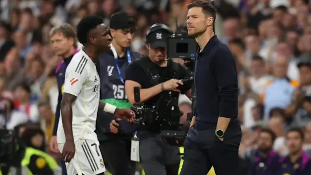 '������' ��� '��͹��' �����ӵͺ-˧�����բ�鹡����ؤ '���͵'