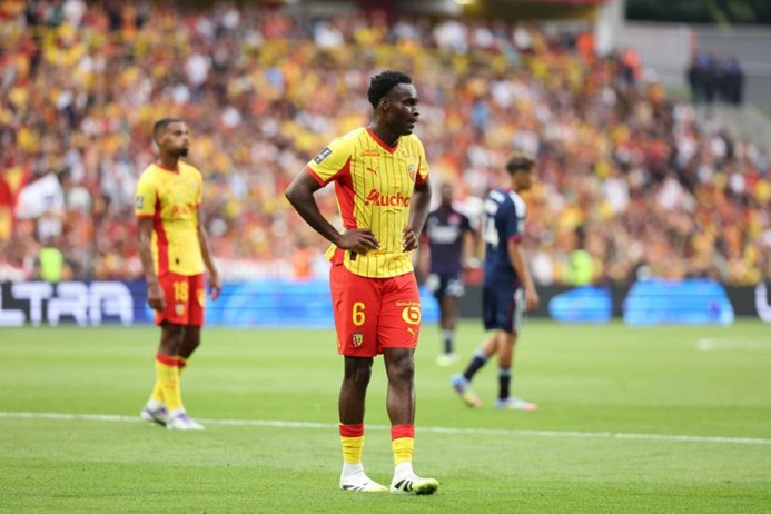 ˧���Թ˹����� '亴�' ������������ա��ԧ, ����������