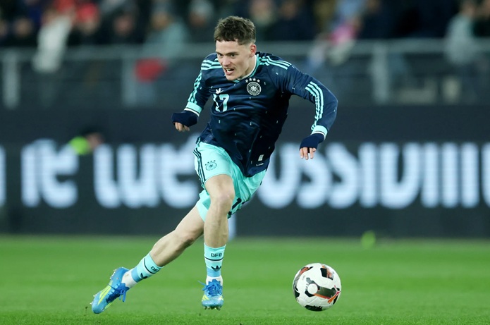 '�������ѹ��' ���� '���µ��' ��觢����ѧ��ҹ��ǧ��ҷ�¡Ѻ˧��