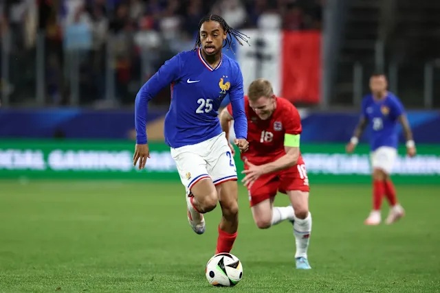 '�������' �� PSG ������-˧��,�׹ �Ѻ�����Դ