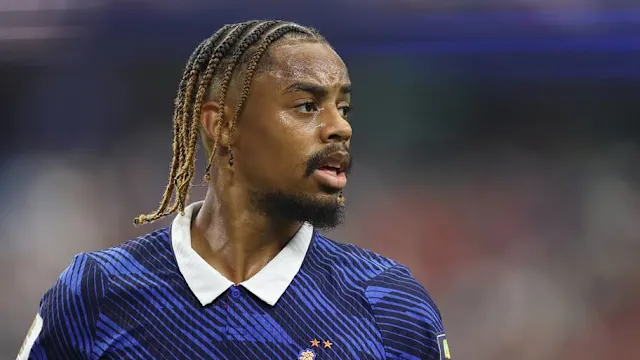 ˧������èҤ��� '��������' ��ѧ PSG ��駤�ҵ�� 145 Ż.