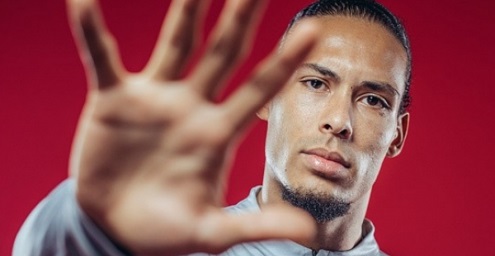 �������ա! VD ��ҵ�ͧ���͡�����ҧ������������Ѻ UCL