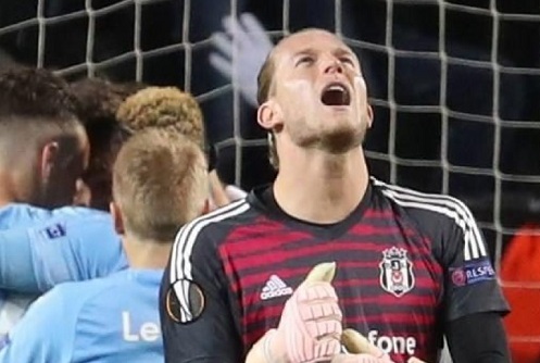 �տ���ѹ�Ѻ����ͧຫԤ��ʤ�ҧ����˹���� 4 ��͹�ҡ������ʨ�ԧ