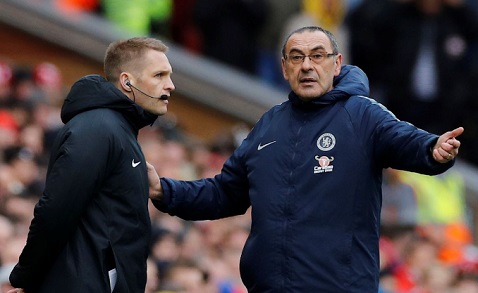 ��������Ѻ˧���˹�͡������ѧ������������蹴���͹Ҥ�