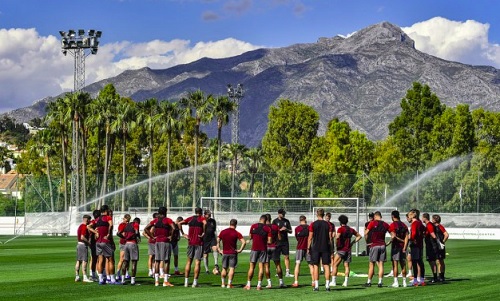 �� '˧��' �Ե�Ѵ�ҧ����Ѻ�駡�͹�ԧ����