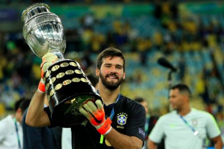 ��ҡ���ա�����! '���ʫ͹' �ٴ�֧��ä������� 2 ��¡���˭�