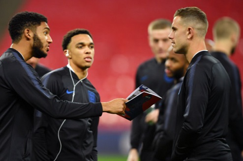 11 ��˧��ᴧ�Ѻ��áԨ�Ѻ��ҵԵ�� 2 �Ѵ-��, ����ѡ