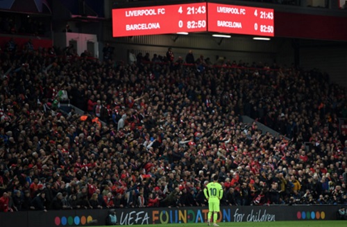 ��ʫ��͡��ҧ���ⴹ˧���� 4-0 �����Դ�ѡ����ǹ����������