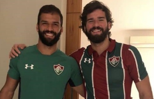 ���ʫ͹���������Ѻ�������� ����ҫ���������㹪�ǧ�á