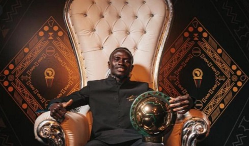 '����' �ش������繤�����ѧ�����ҹ��������觻��Ϳ�ԡ�