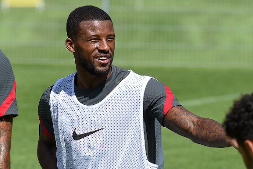 �ѡ���Ǵѧ�Ҵ�����ҷҺ '�Ǩ��Ŵ��' ����������