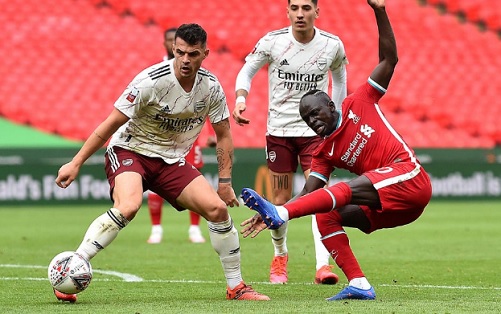 ��������ҡ�������! ˧���駤�ҵ�� '����' 90 ��ҹ�͹��