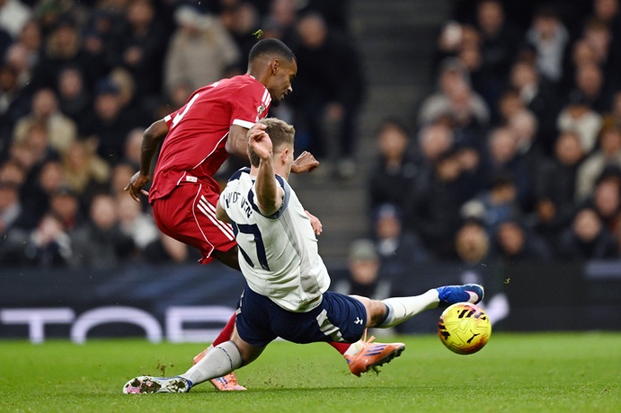 Match Report : ������ 1-2 ��������� (�� clip)