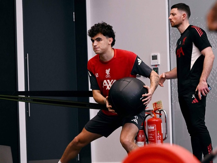 ��鹤׹�ش�˭�? ˧��Ѵ�������� '���૵Ԫ' �����ù��